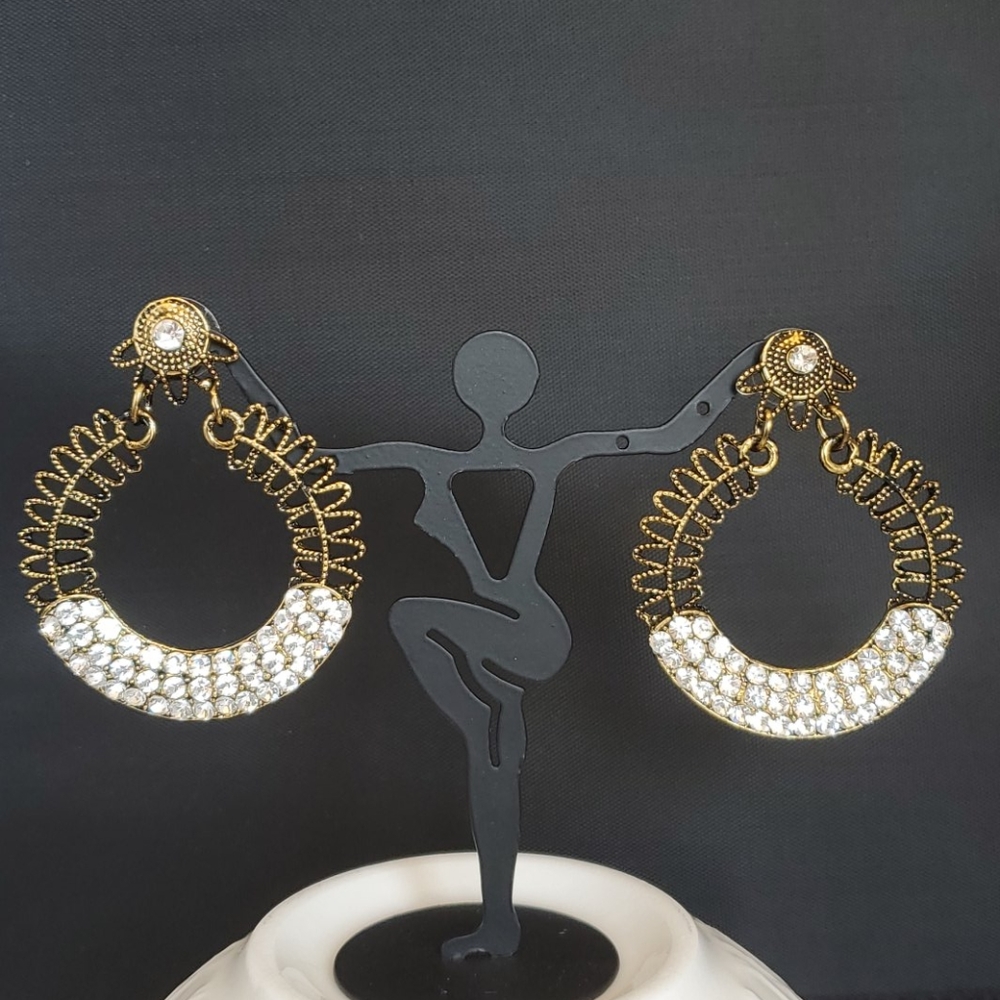 Fancy Earring - Picture 2 of 3